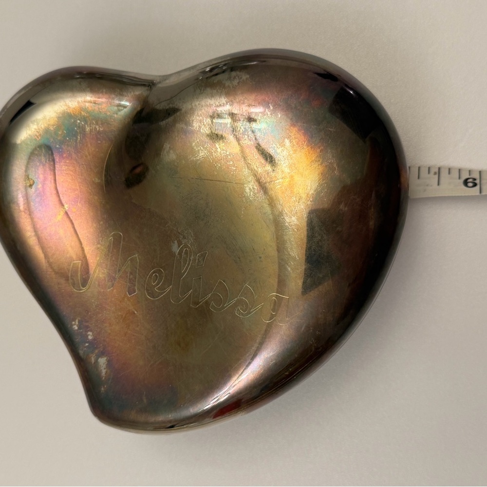 Melissa Iridescent Heart Trinket Box - Picture 4 of 8